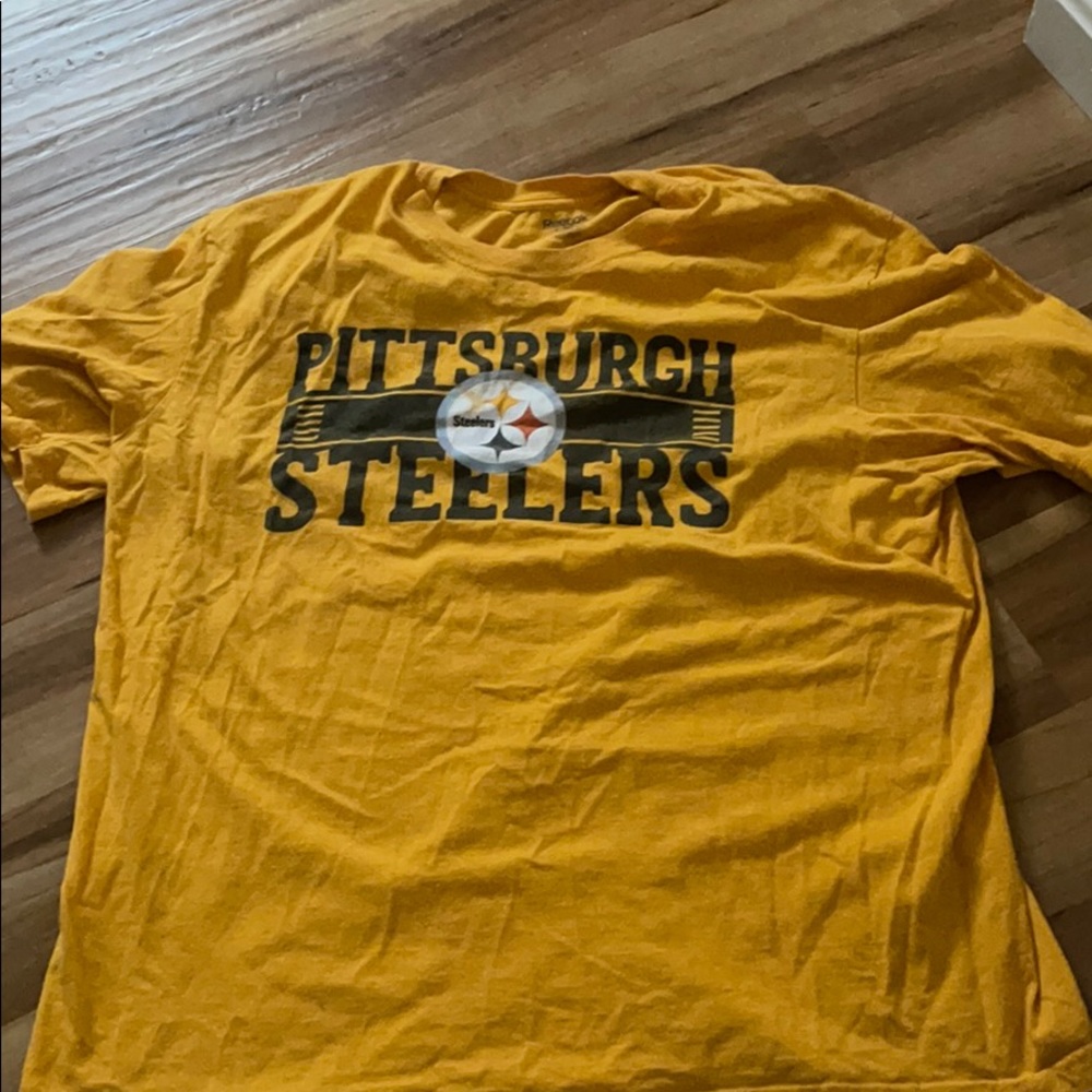 Pittsburgh Steeler short sleeve shirt